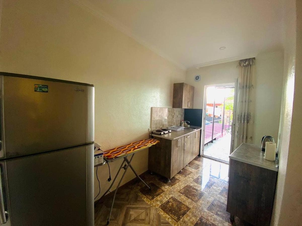 Naziti House Hotel Batumi Ngoại thất bức ảnh