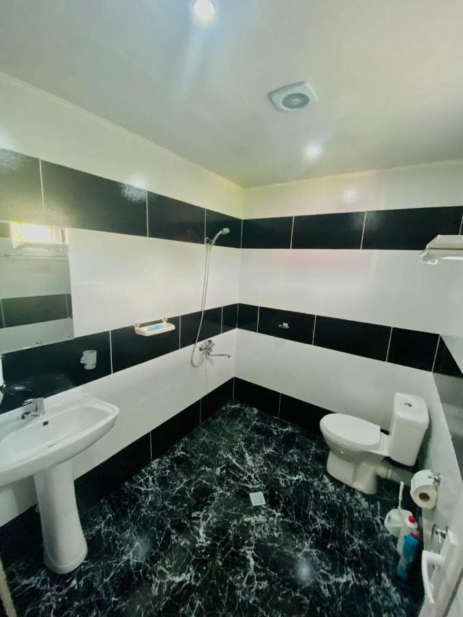 Naziti House Hotel Batumi Ngoại thất bức ảnh